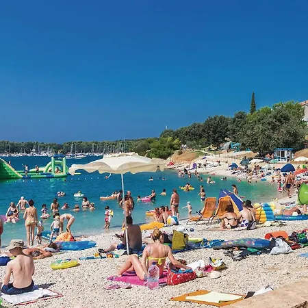 Lägenhet 1 Bedroom Beautiful In